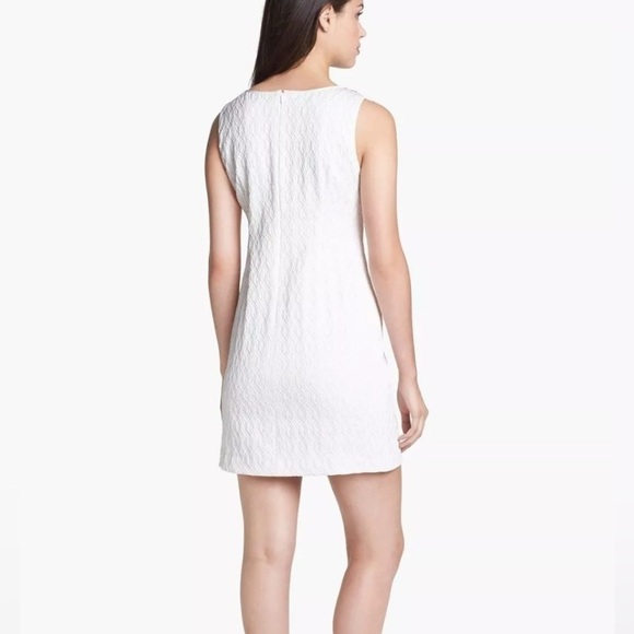 🦋ADRIANNA PAPELL SLEEVELESS COCKTAIL DRESS BEADED NECKLINE CREAM COLOR … - Picture 3 of 8